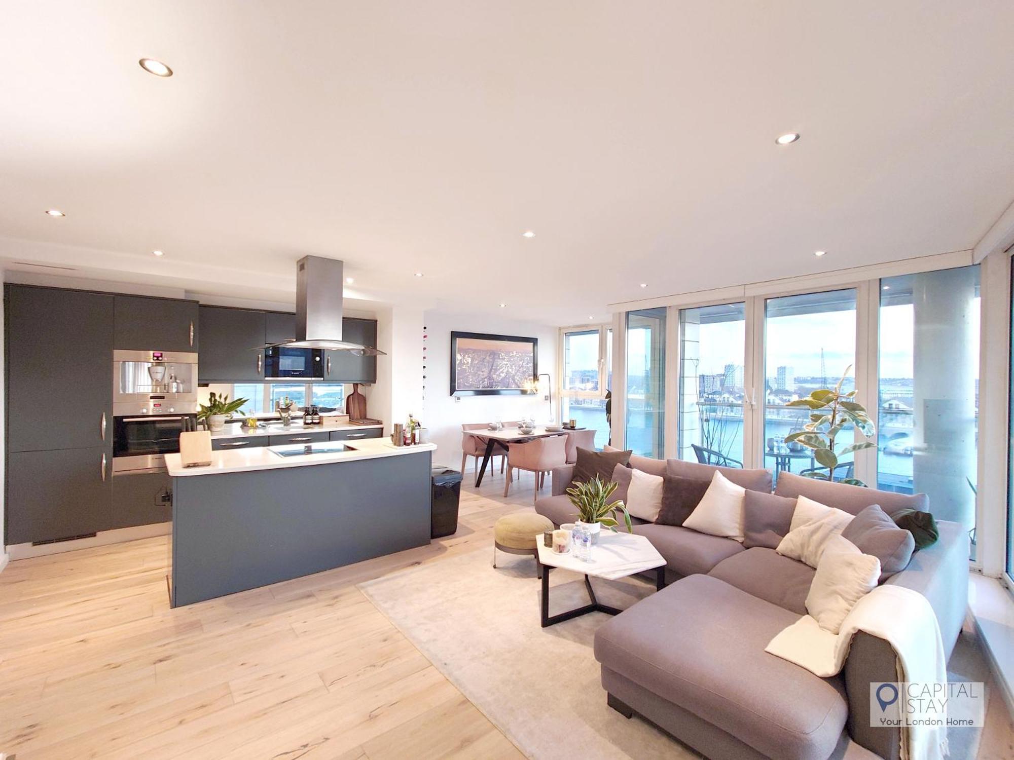 Deluxe Two Bed Apartment With River & City View ロンドン エクステリア 写真