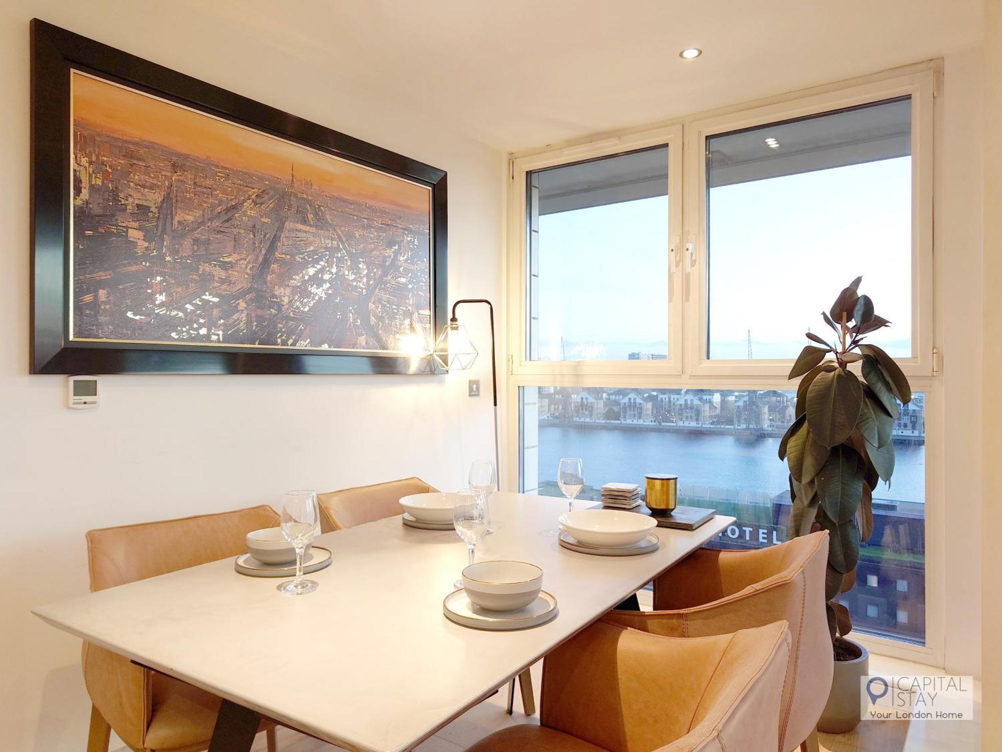 Deluxe Two Bed Apartment With River & City View ロンドン エクステリア 写真