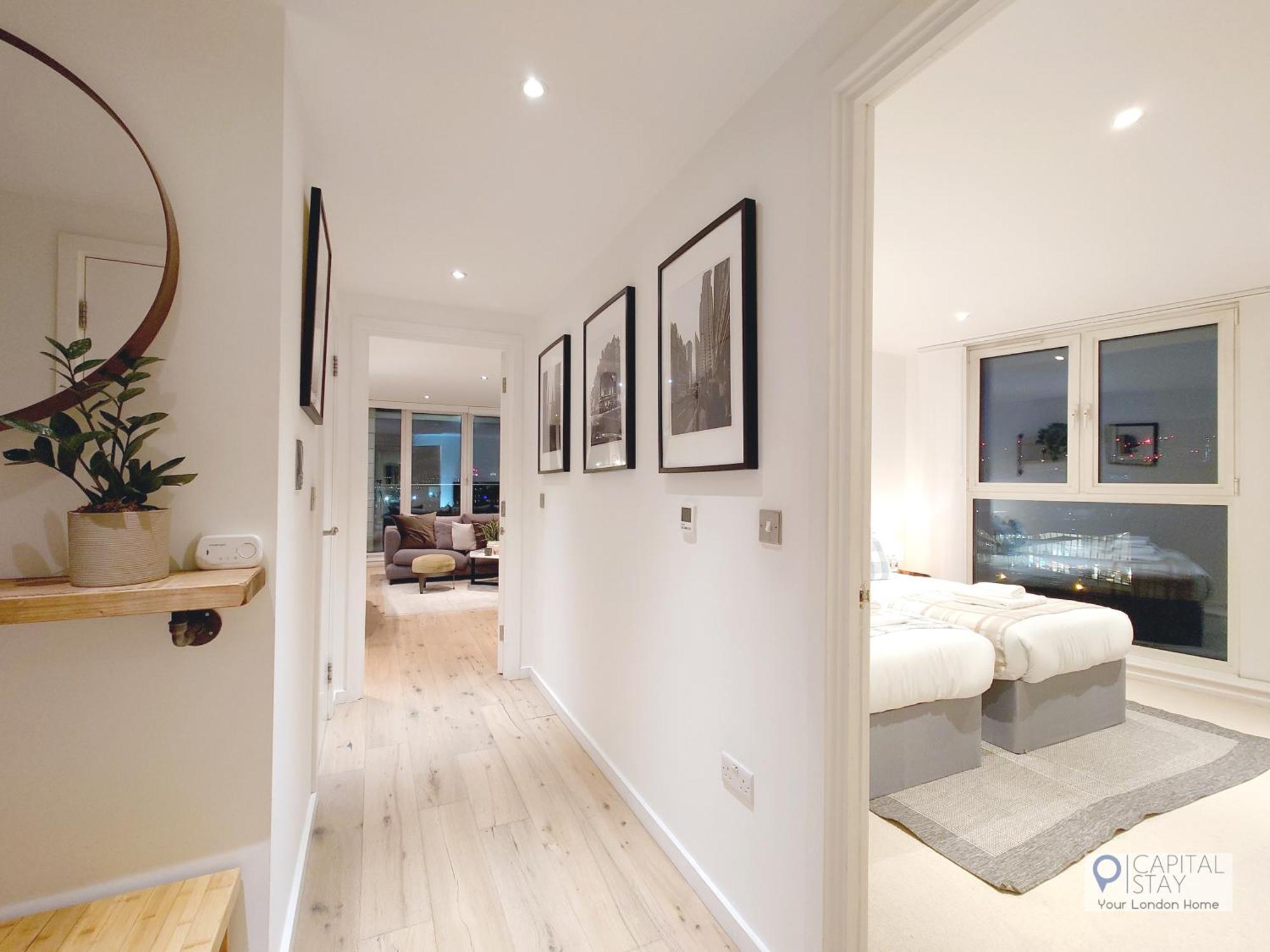 Deluxe Two Bed Apartment With River & City View ロンドン エクステリア 写真