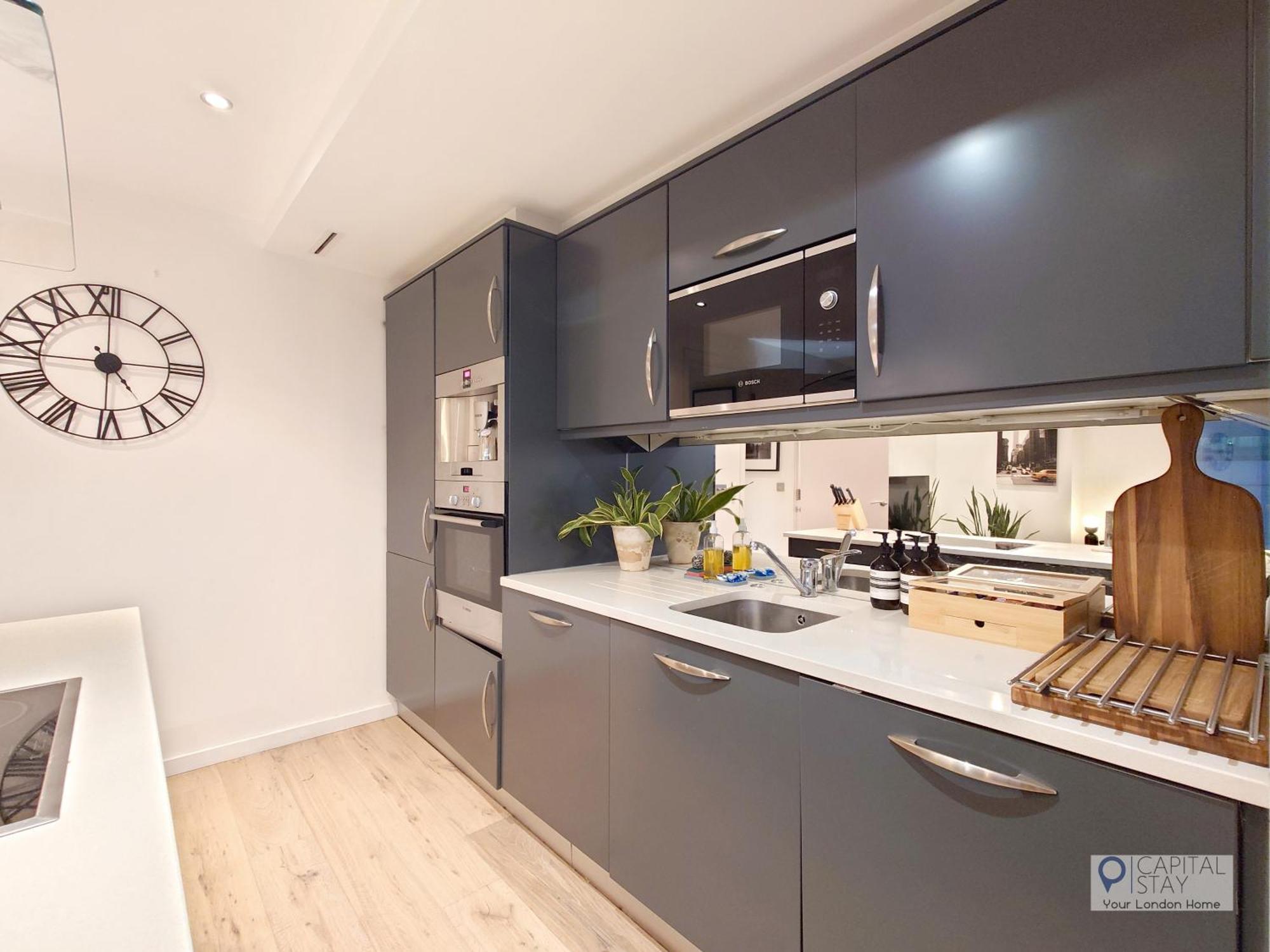 Deluxe Two Bed Apartment With River & City View ロンドン エクステリア 写真
